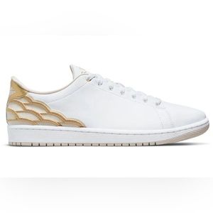 Air Jordan 1 Center Court